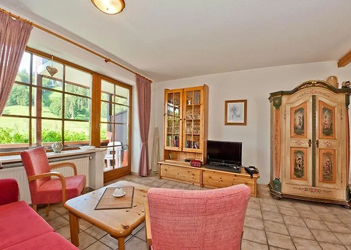 Ferienapartments Schneeheide Im Allgaeu Апартаменты *